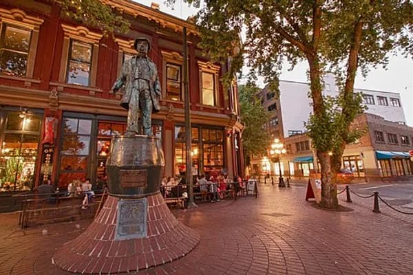 Gastown photo 4