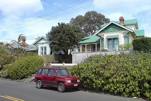 Grey Lynn photo 1