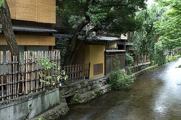 Higashiyama photo 1