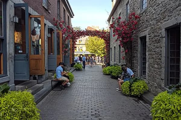 Old Montreal photo 6