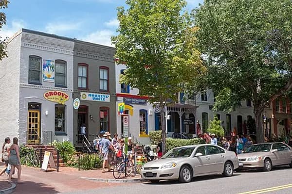 Capitol Hill photo 5