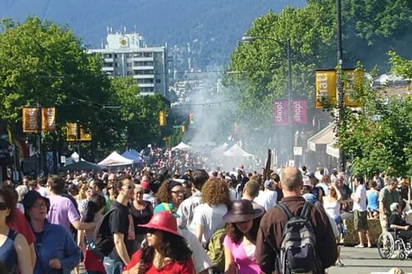 Commercial Drive photo 3