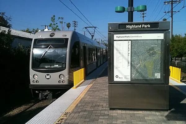 Highland Park photo 6